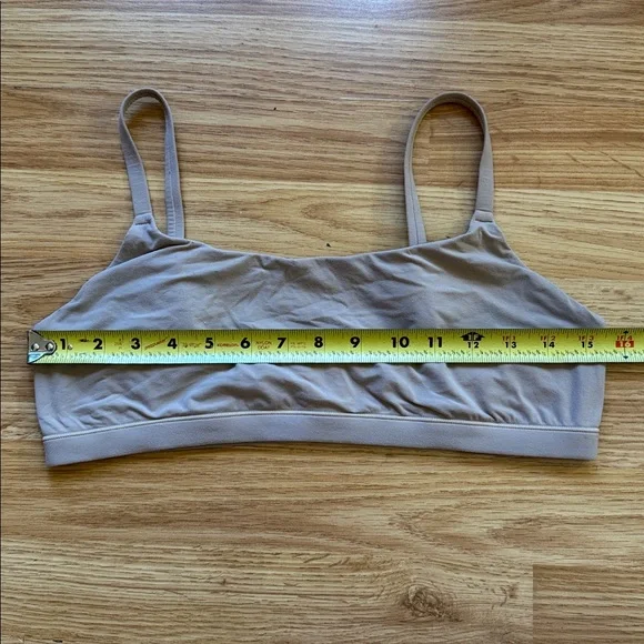 SKIMS Bundle ✨ size L - Picture 11 of 11